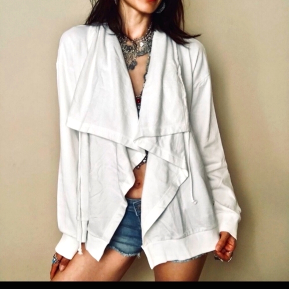 Young Fabulous & Broke Sweaters - Young Fabulous & Broke White Open Front Waterfall Cardigan NWT S